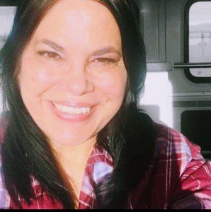 Meet your Posher, Gina